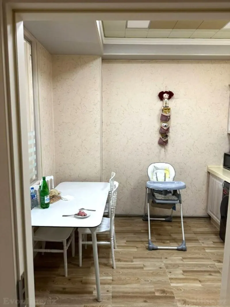 Kirayə verilir 2 otaqlı Mənzil Yeni tikili 80 m² İnşaatçılar m. - şəkil 5