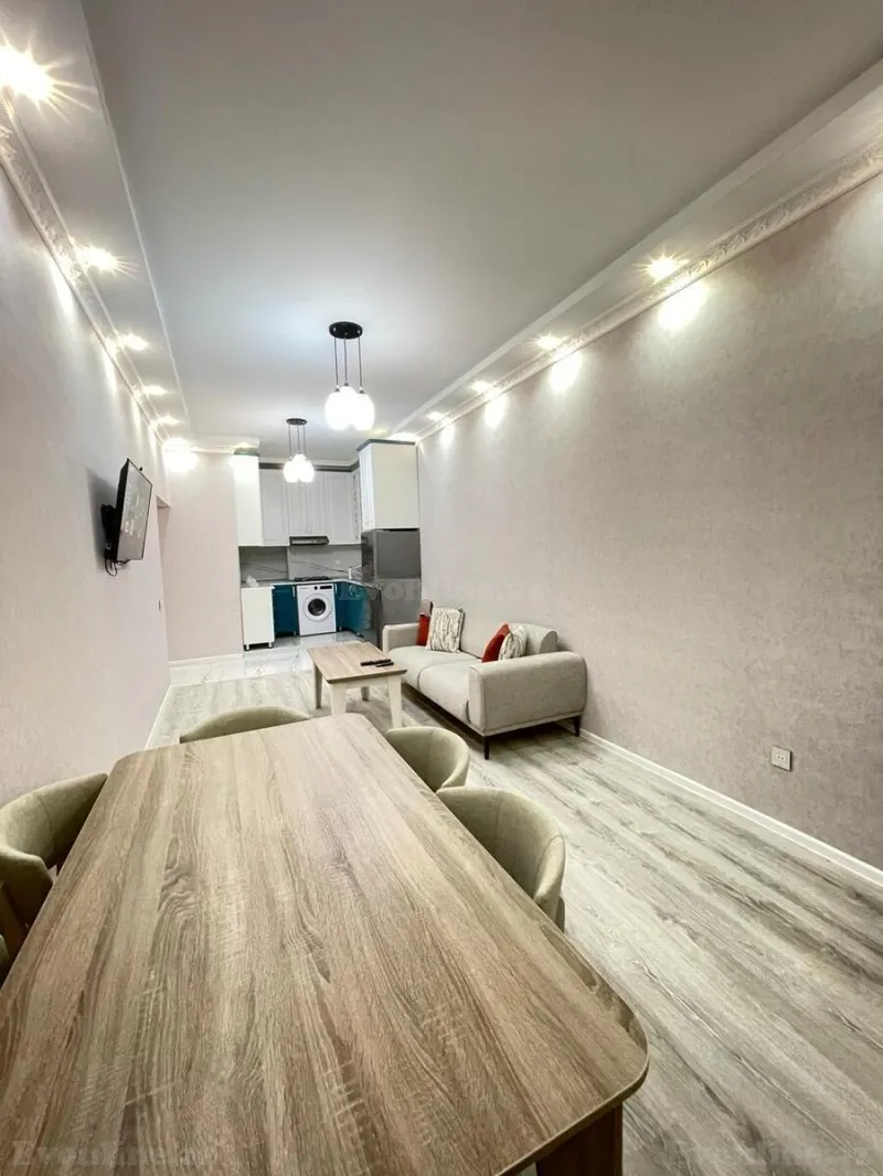 Kirayə verilir 2 otaqlı Mənzil Yeni tikili 70 m² Memar Əcəmi m. - şəkil 4