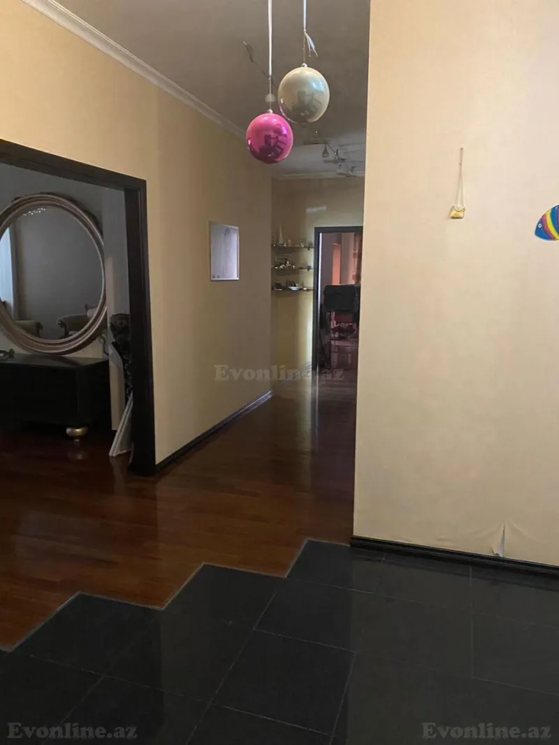 Satılır 4 otaqlı Mənzil Yeni tikili 165 m² Nərimanov r. - şəkil 11