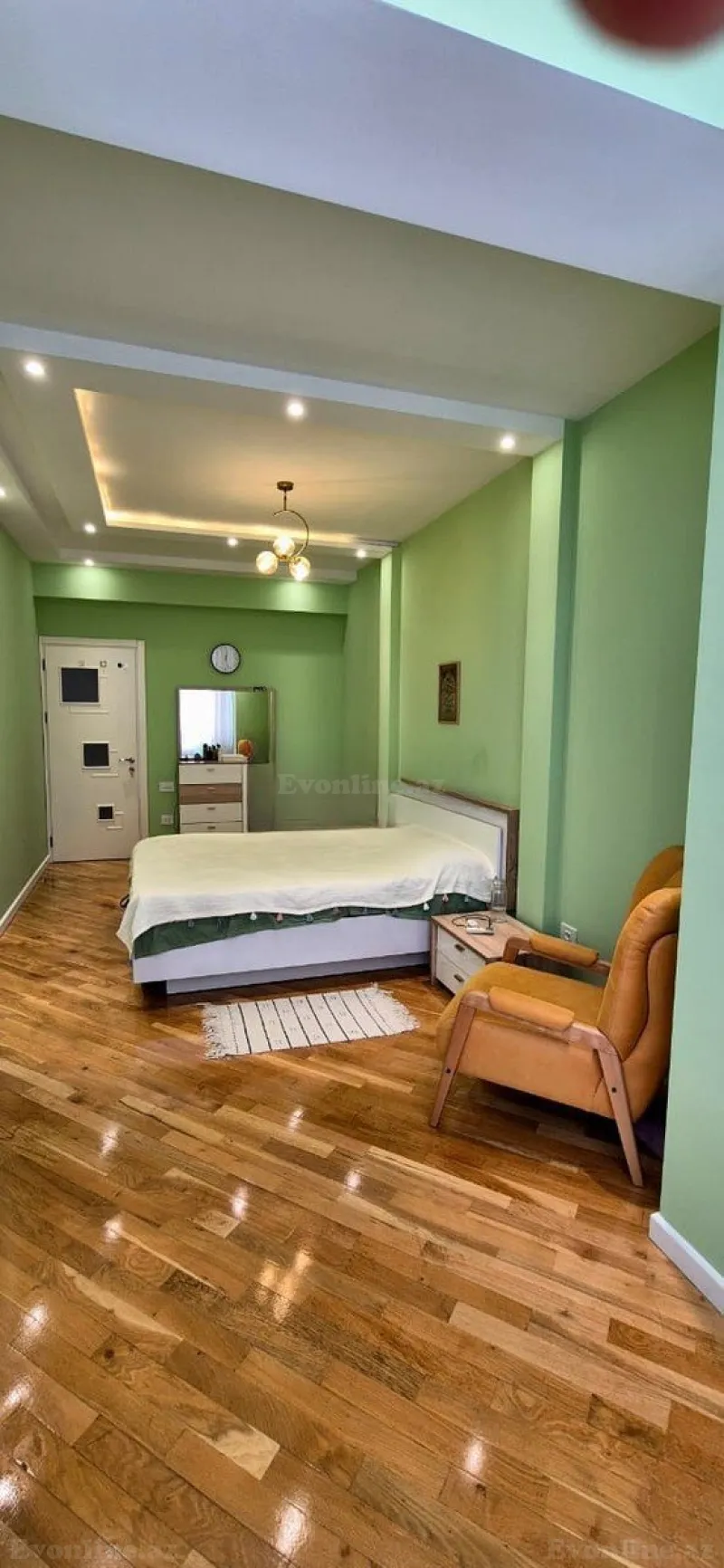Kirayə verilir 3 otaqlı Mənzil Yeni tikili 120 m² İnşaatçılar m. - şəkil 5