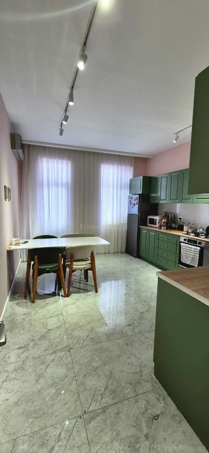 Kirayə verilir 3 otaqlı Mənzil Yeni tikili 120 m² İnşaatçılar m. - şəkil 7
