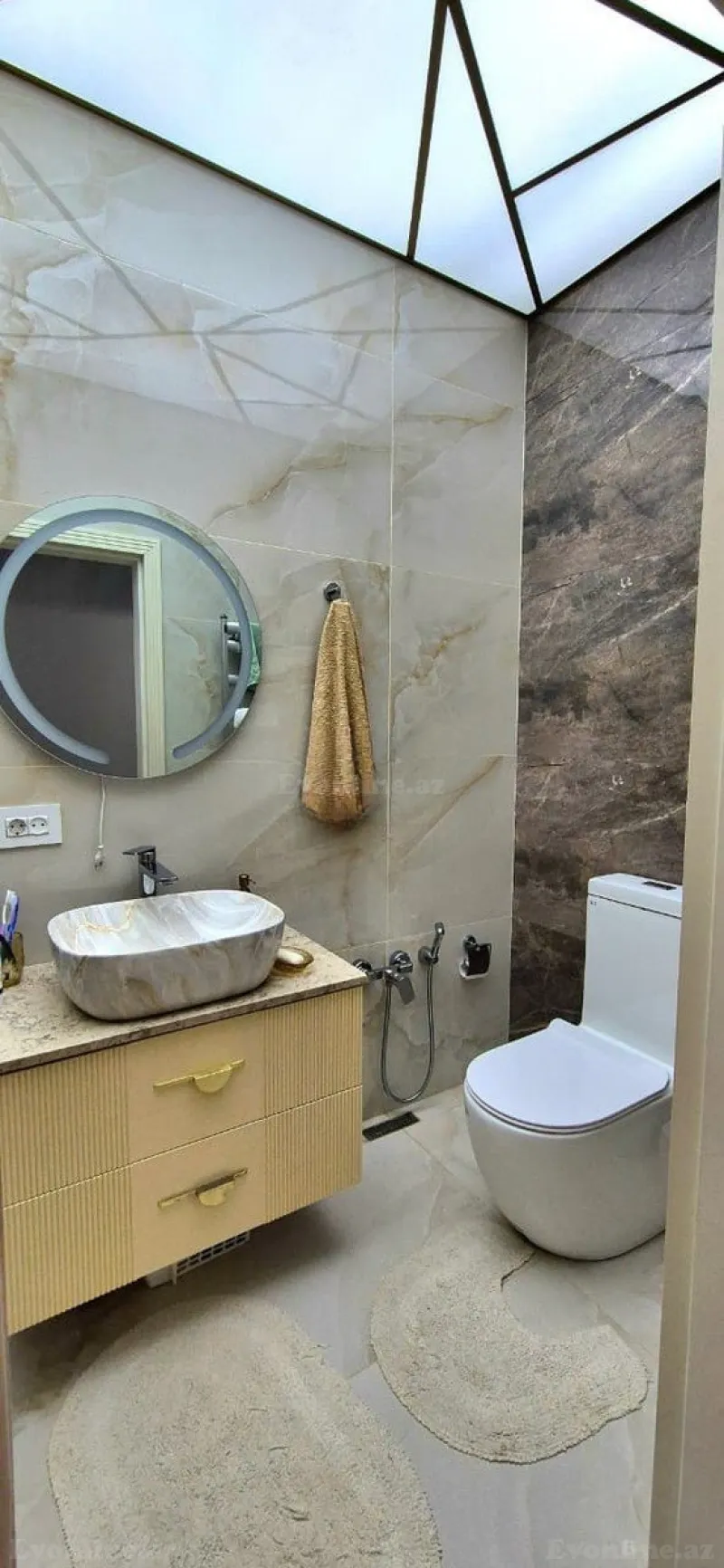 Kirayə verilir 3 otaqlı Mənzil Yeni tikili 120 m² İnşaatçılar m. - şəkil 10