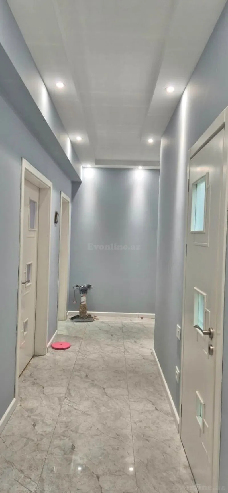 Kirayə verilir 3 otaqlı Mənzil Yeni tikili 120 m² İnşaatçılar m. - şəkil 13