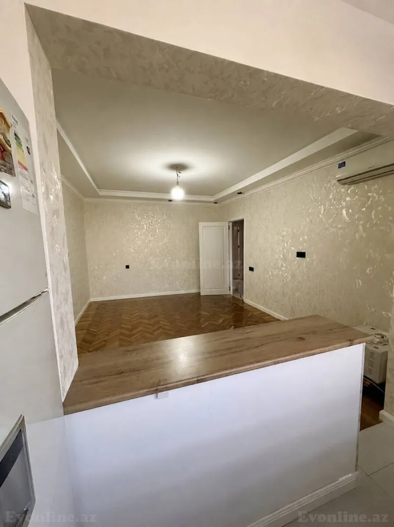 Satılır 4 otaqlı Mənzil Köhnə tikili 90 m² Bakıxanov - şəkil 6