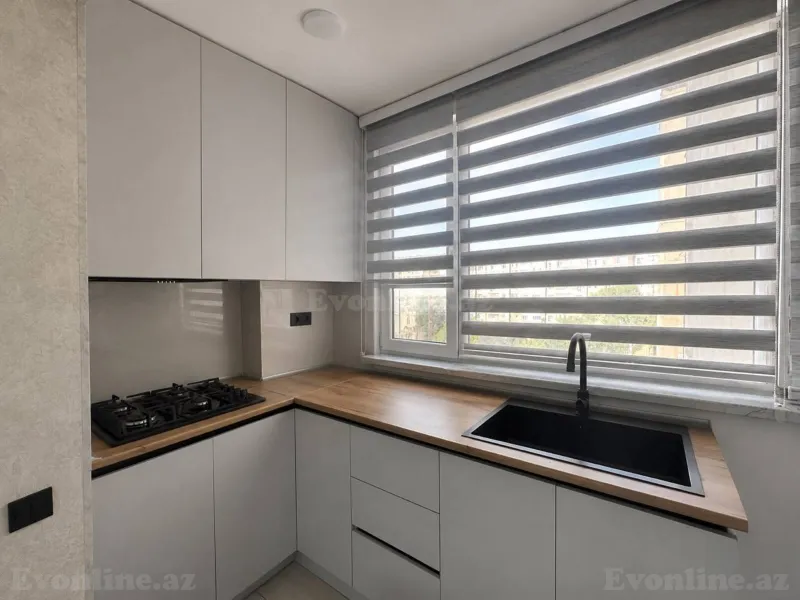 Satılır 4 otaqlı Mənzil Köhnə tikili 90 m² Bakıxanov - şəkil 11