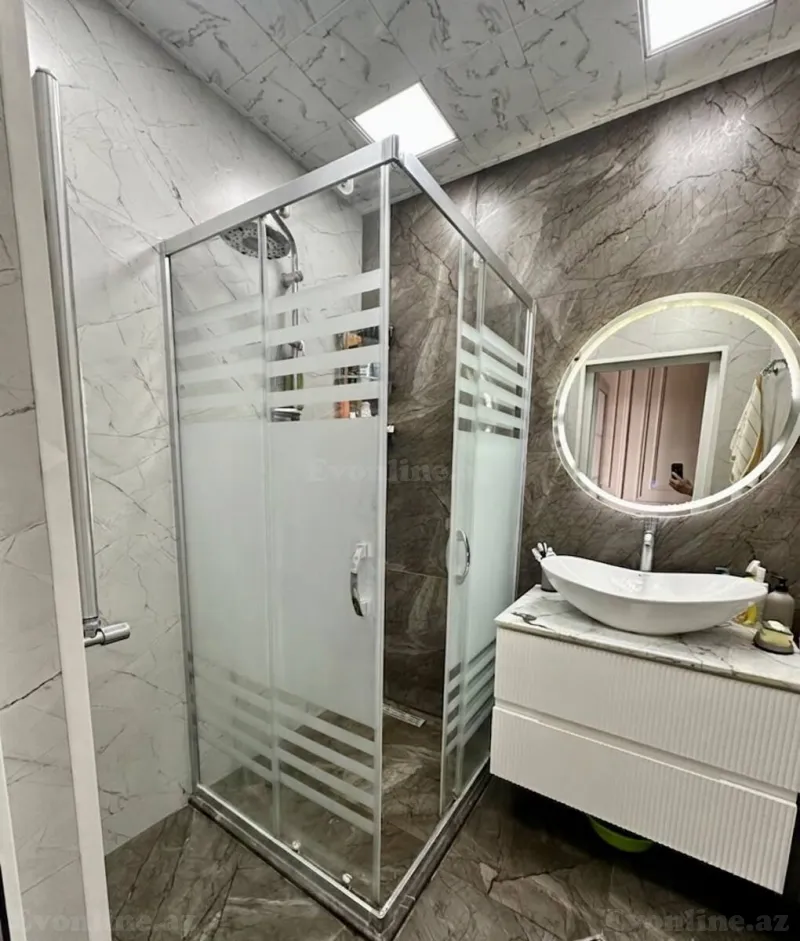 Satılır 4 otaqlı Mənzil Köhnə tikili 90 m² Bakıxanov - şəkil 13