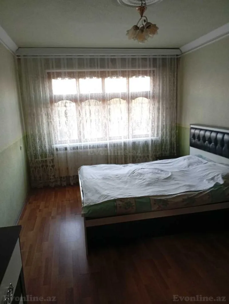 Kirayə verilir 3 otaqlı Mənzil Köhnə tikili 63 m² Neftçilər m. - şəkil 2