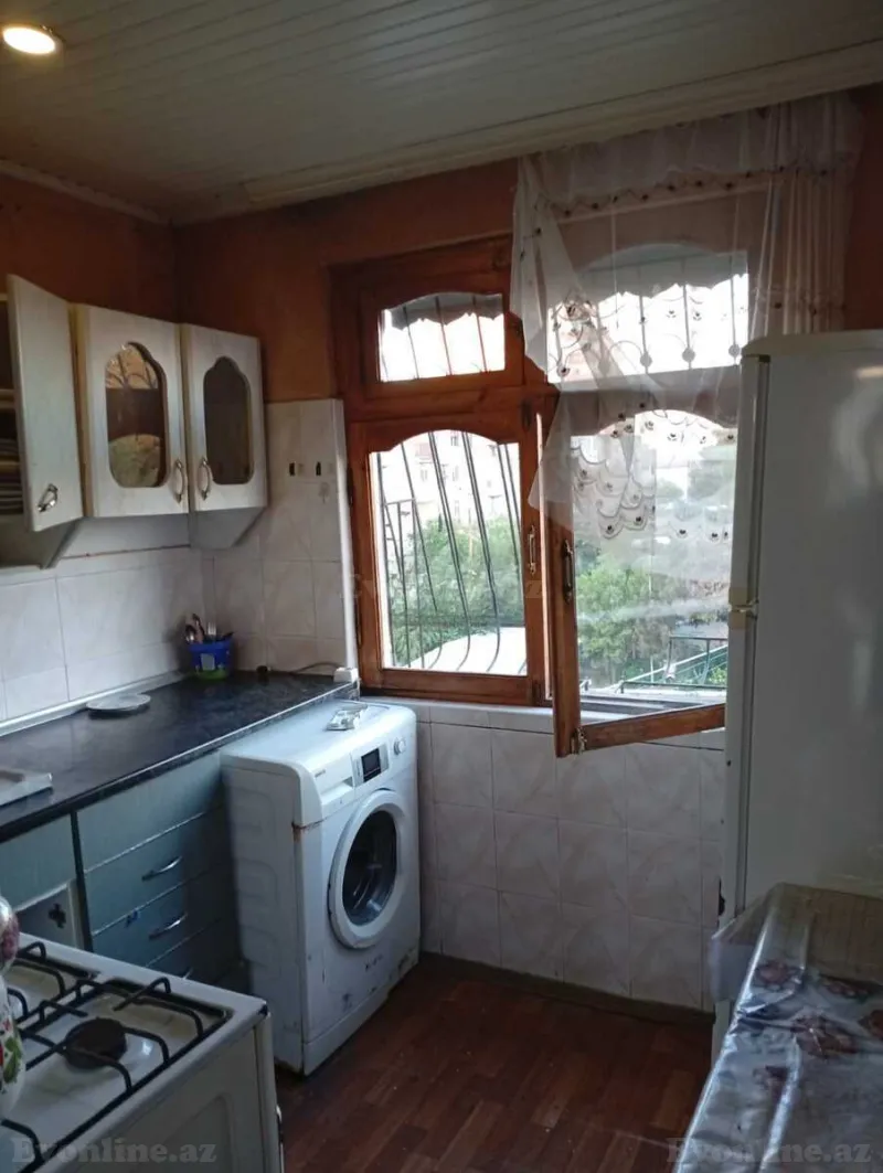 Kirayə verilir 3 otaqlı Mənzil Köhnə tikili 63 m² Neftçilər m. - şəkil 14