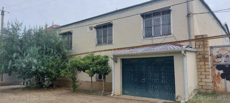 Satılır 8 otaqlı Həyət evi 330 m² Gəncə