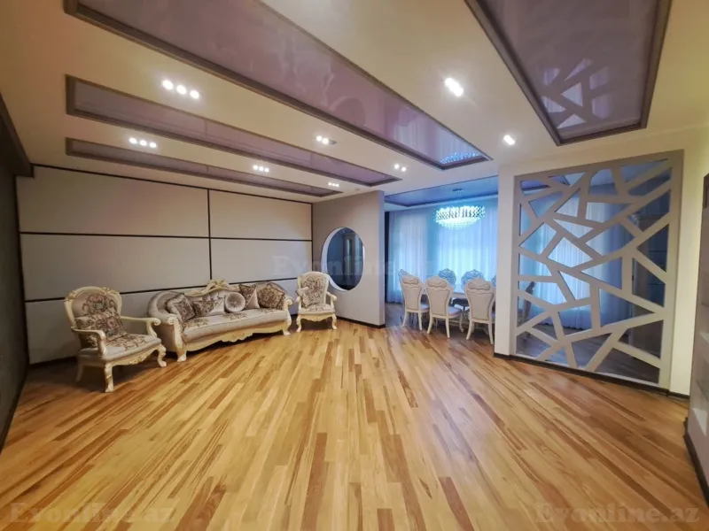 Satılır 3 otaqlı Mənzil Yeni tikili 215 m² 28 May m. - şəkil 2