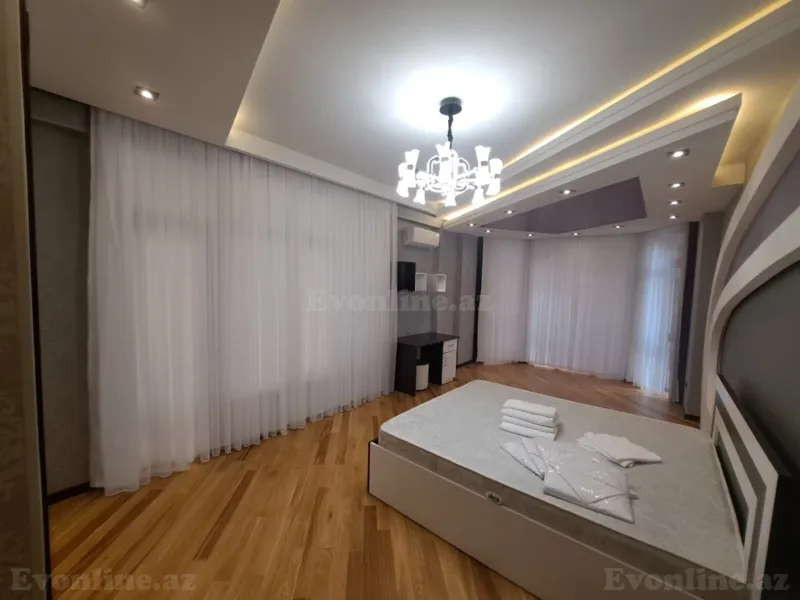 Satılır 3 otaqlı Mənzil Yeni tikili 215 m² 28 May m. - şəkil 12