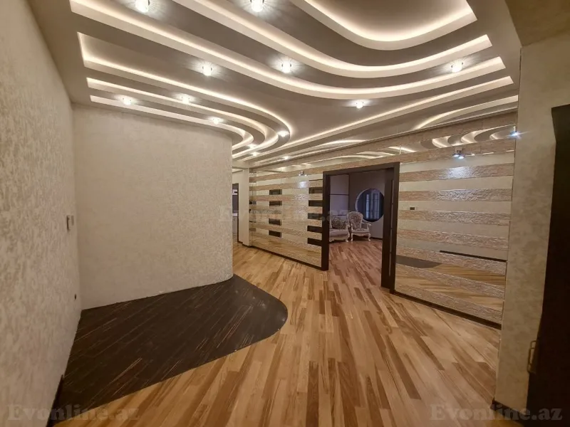 Satılır 3 otaqlı Mənzil Yeni tikili 215 m² 28 May m. - şəkil 17