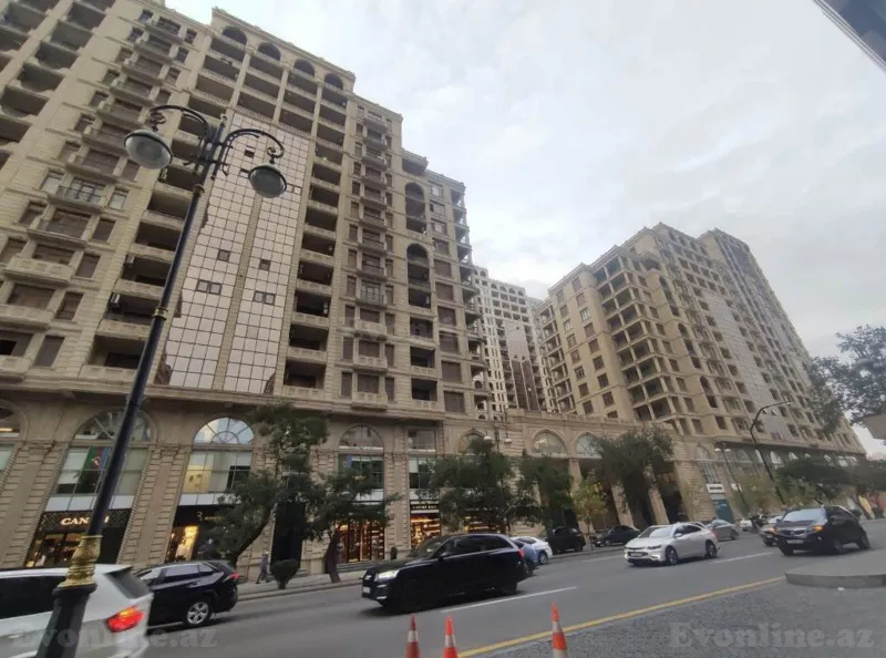 Satılır 3 otaqlı Mənzil Yeni tikili 215 m² 28 May m. - şəkil 21