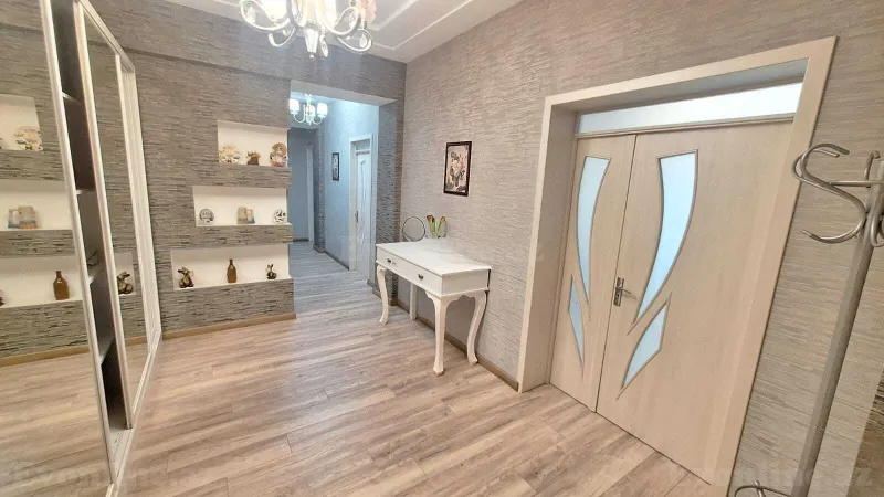 Kirayə verilir 2 otaqlı Mənzil Yeni tikili 80 m² Xətai r. - şəkil 6
