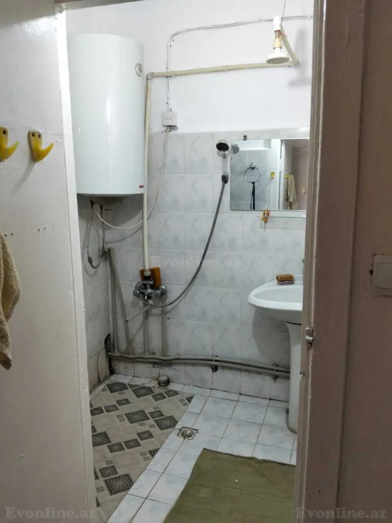 Kirayə verilir 2 otaqlı Mənzil Köhnə tikili 75 m² Bakıxanov - şəkil 8