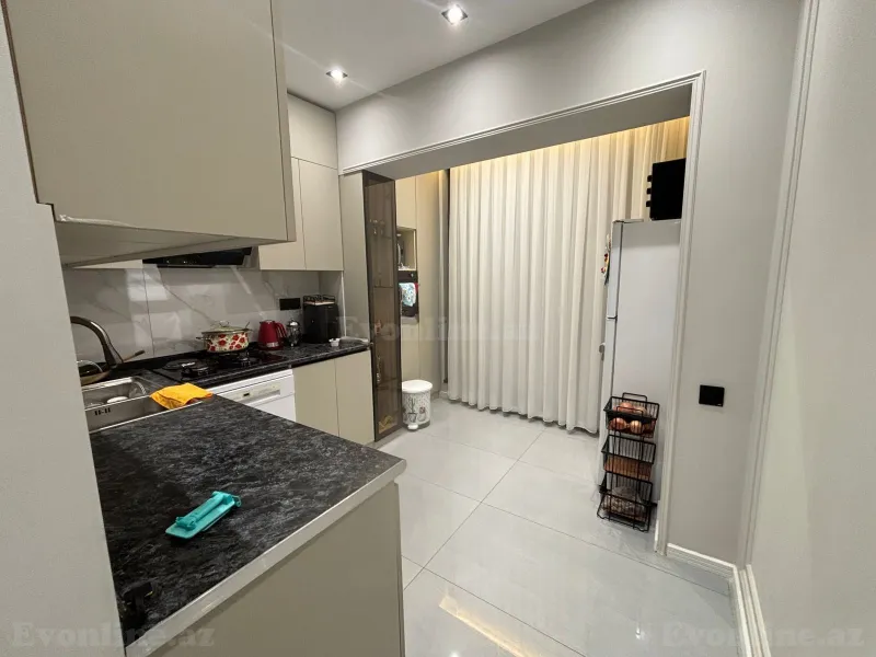 Kirayə verilir 3 otaqlı Mənzil Yeni tikili 110 m² Elmlər Akademiyası m. - şəkil 4