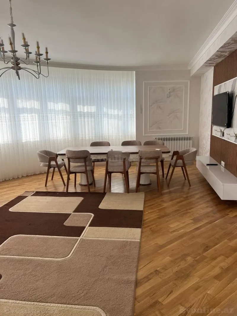 3 otaqlı Mənzil 135 m² 20 Yanvar m. Kirayə verilir