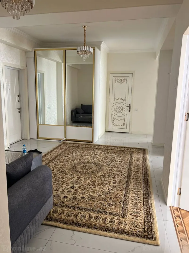 Kirayə verilir 3 otaqlı Mənzil Yeni tikili 135 m² 20 Yanvar m. - şəkil 9