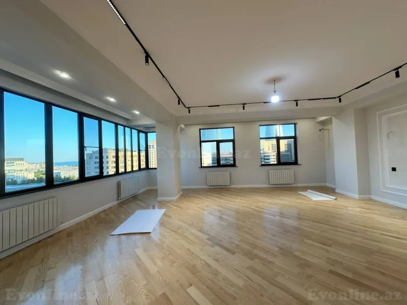 Satılır 4 otaqlı Mənzil Yeni tikili 211 m² Xətai r. - şəkil 3