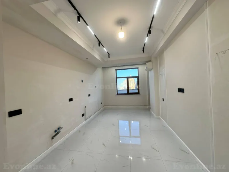 Satılır 4 otaqlı Mənzil Yeni tikili 211 m² Xətai r. - şəkil 15