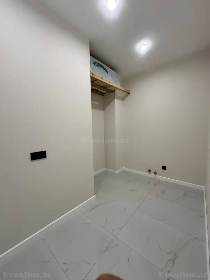 Satılır 4 otaqlı Mənzil Yeni tikili 211 m² Xətai r. - şəkil 22