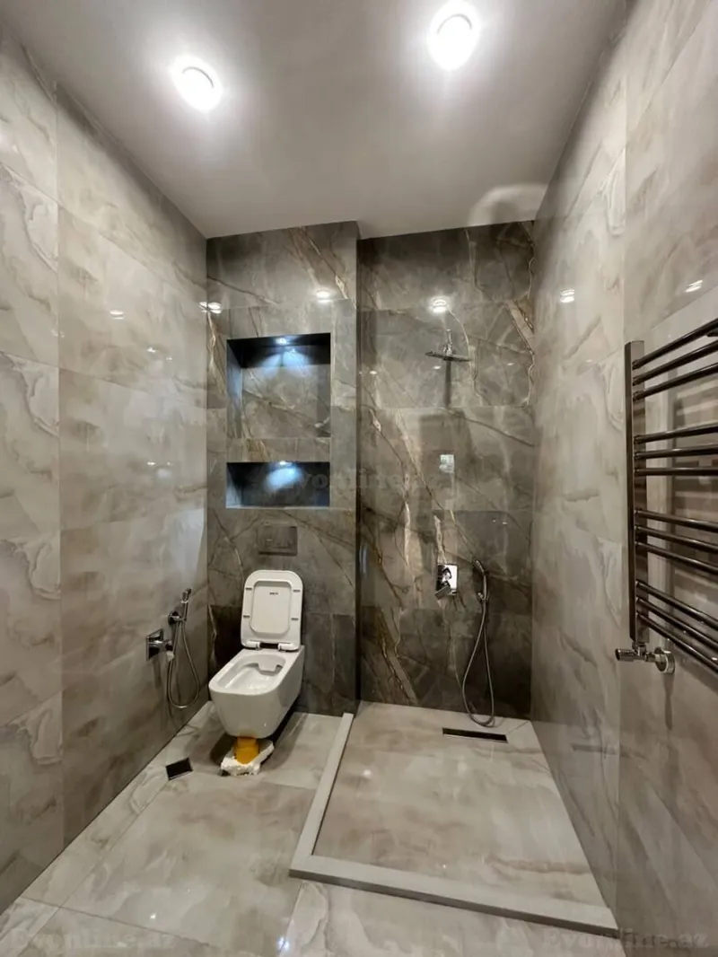 Satılır 4 otaqlı Mənzil Yeni tikili 211 m² Xətai r. - şəkil 23