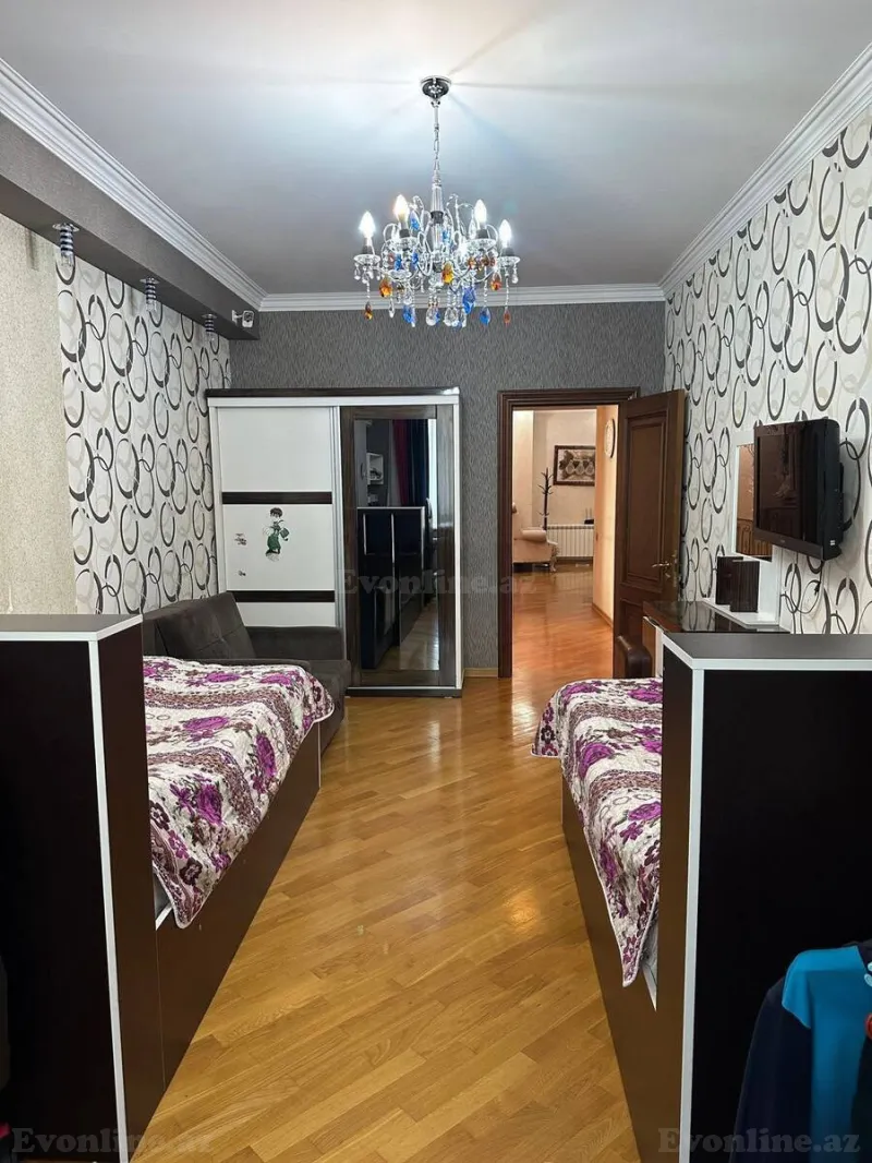 Satılır 4 otaqlı Mənzil Yeni tikili 212 m² Elmlər Akademiyası m. - şəkil 4