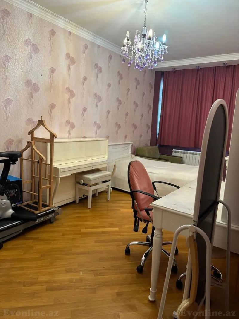 Satılır 4 otaqlı Mənzil Yeni tikili 212 m² Elmlər Akademiyası m. - şəkil 8