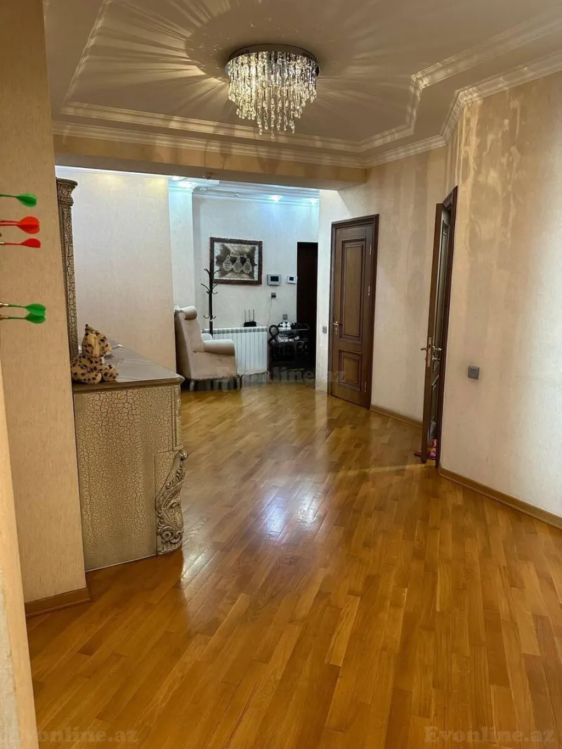 Satılır 4 otaqlı Mənzil Yeni tikili 212 m² Elmlər Akademiyası m. - şəkil 11