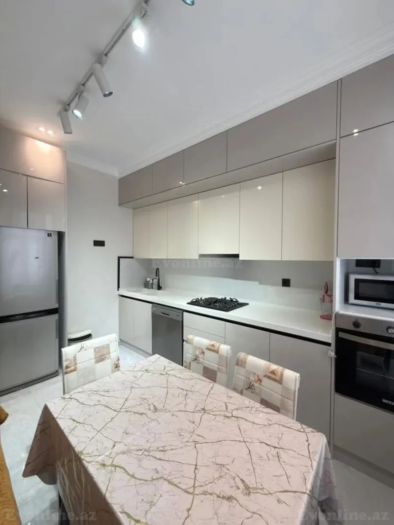 Kirayə verilir 2 otaqlı Mənzil Yeni tikili 85 m² Nərimanov r. - şəkil 2
