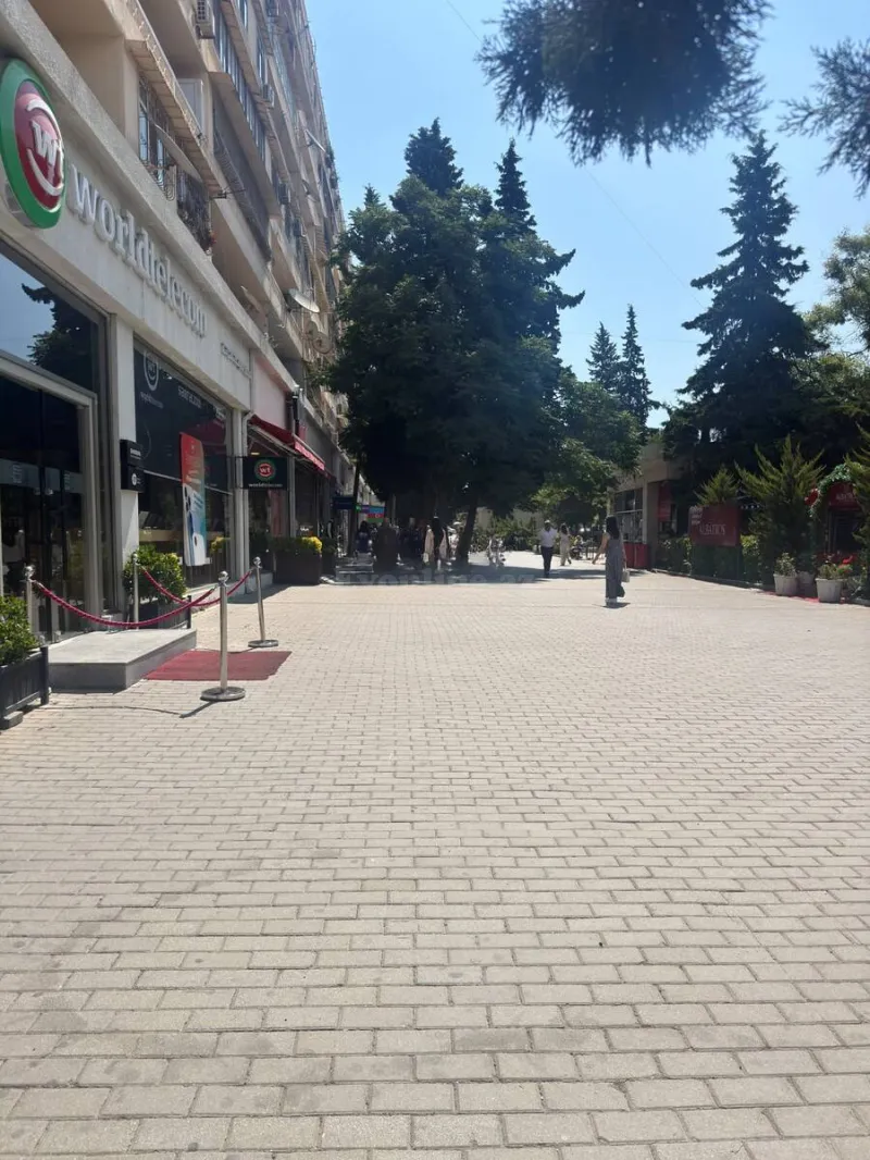 Satılır 4 otaqlı Mənzil Köhnə tikili 120 m² Qara Qarayev m. - şəkil 5
