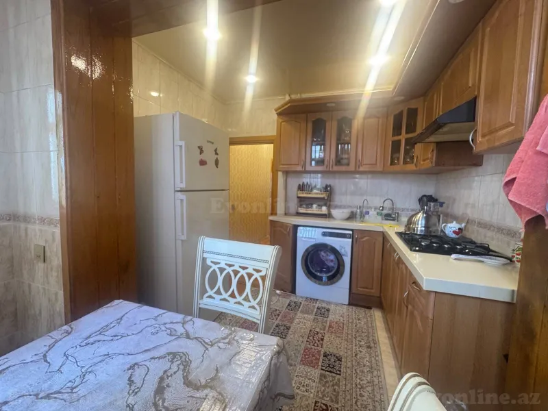 Satılır 4 otaqlı Mənzil Köhnə tikili 120 m² Qara Qarayev m. - şəkil 16