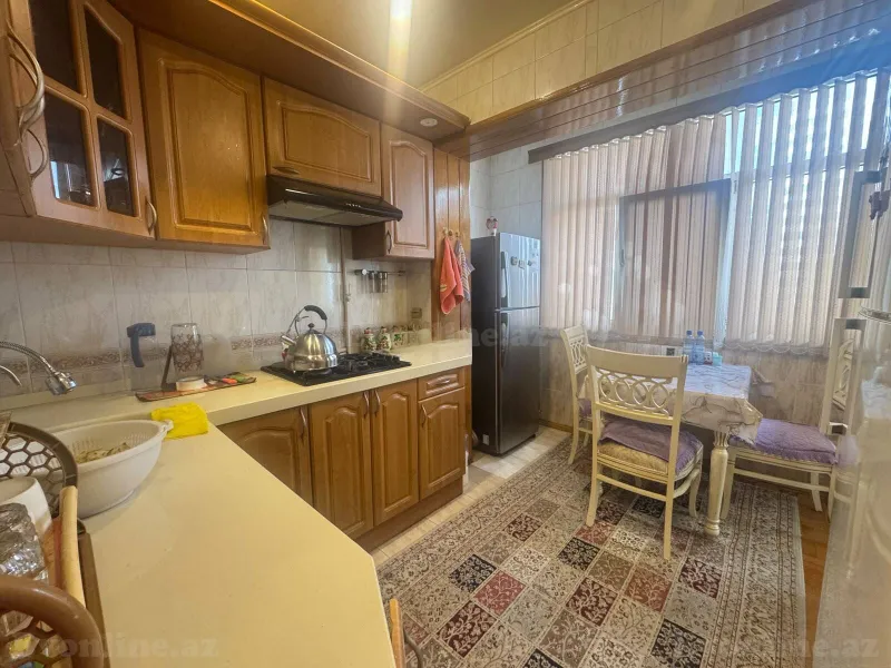 Satılır 4 otaqlı Mənzil Köhnə tikili 120 m² Qara Qarayev m. - şəkil 17