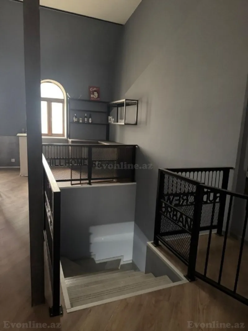 Kirayə verilir 4 otaqlı Mənzil Yeni tikili 230 m² Səbail r. - şəkil 17
