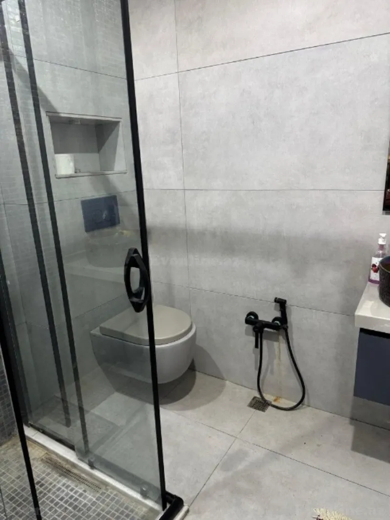 Kirayə verilir 4 otaqlı Mənzil Yeni tikili 230 m² Səbail r. - şəkil 21