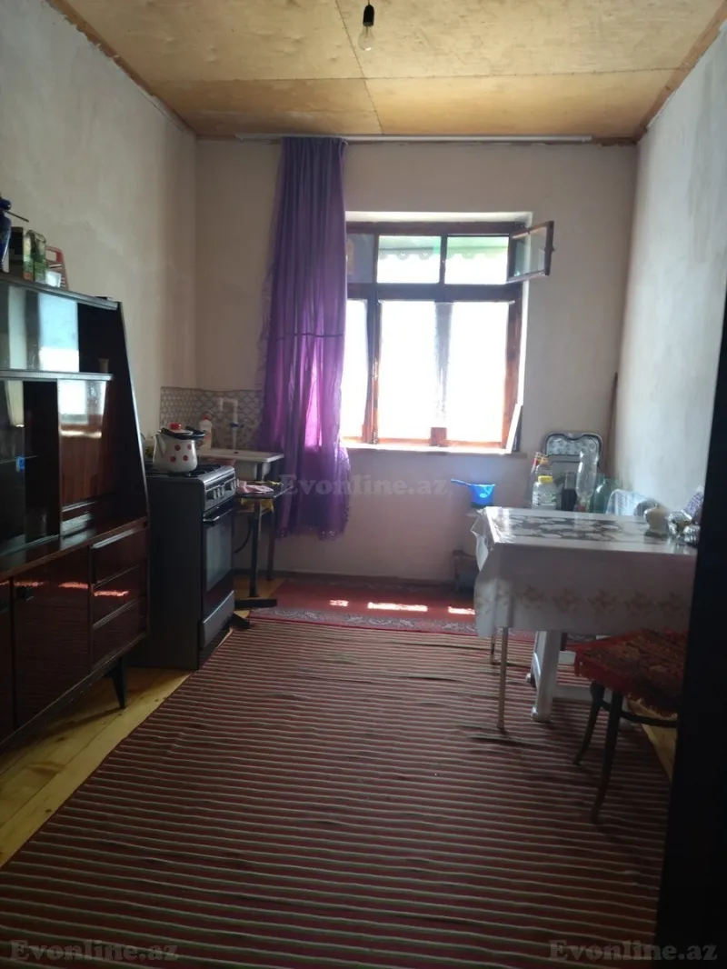 3 otaqlı Həyət evi 88 m² Gəncə Satılır