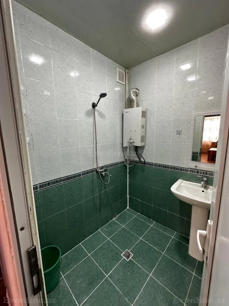 Satılır 1 otaqlı Mənzil Köhnə tikili 40 m² 20 Yanvar m. - şəkil 9