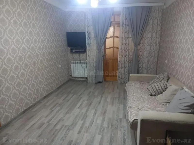 Kirayə verilir 3 otaqlı Mənzil Köhnə tikili 65 m² Sumqayıt