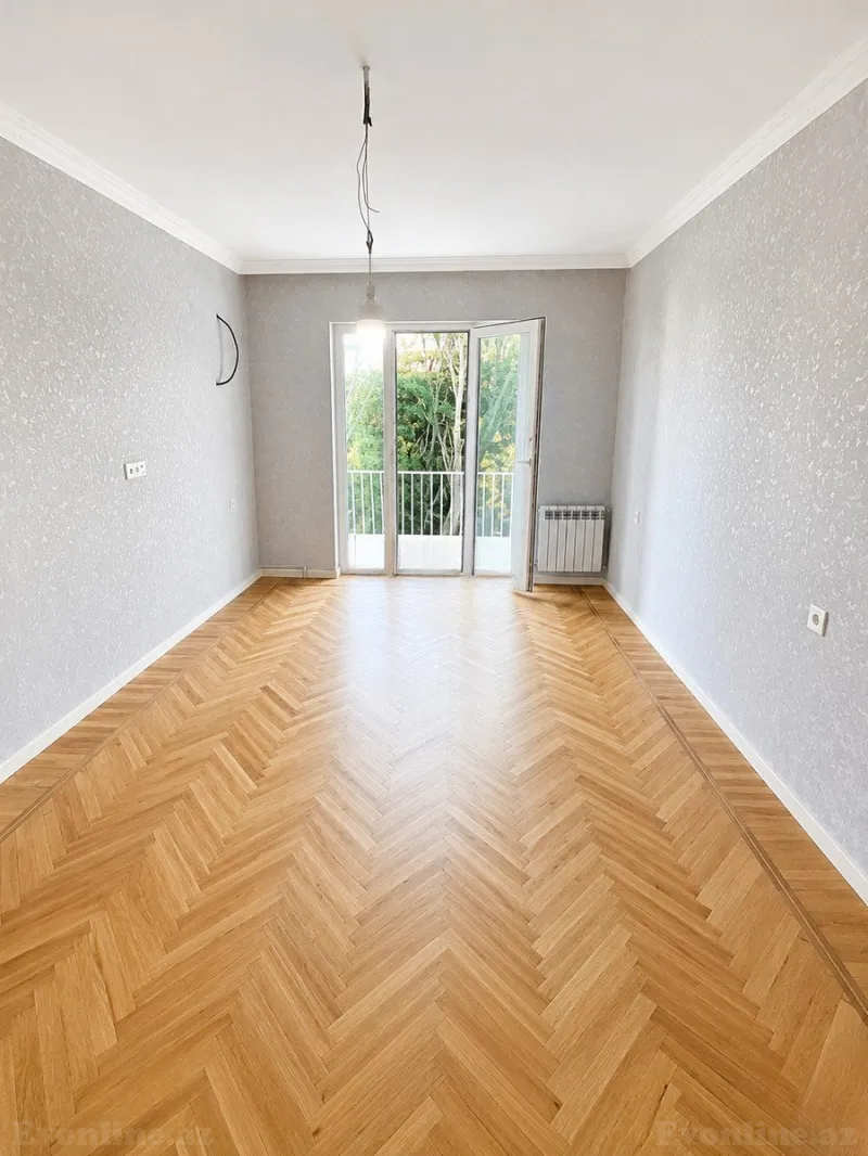 Satılır 3 otaqlı Mənzil Köhnə tikili 80 m² Yasamal r. - şəkil 3