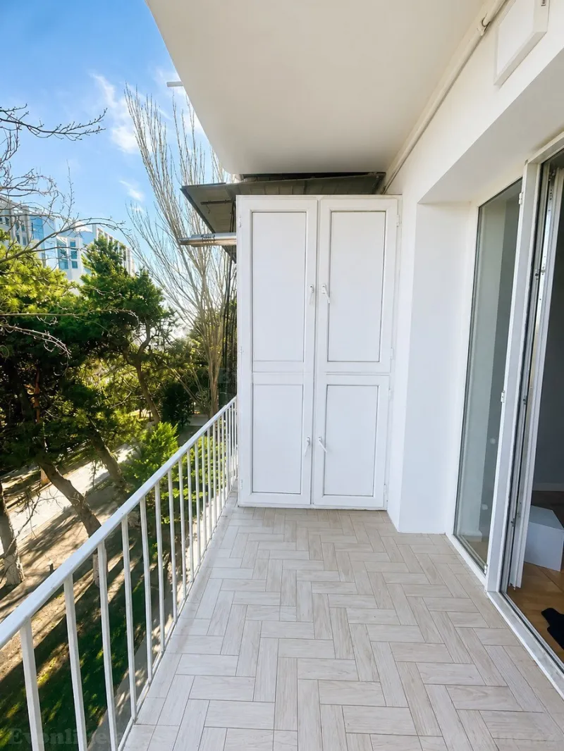 Satılır 3 otaqlı Mənzil Köhnə tikili 80 m² Yasamal r. - şəkil 17