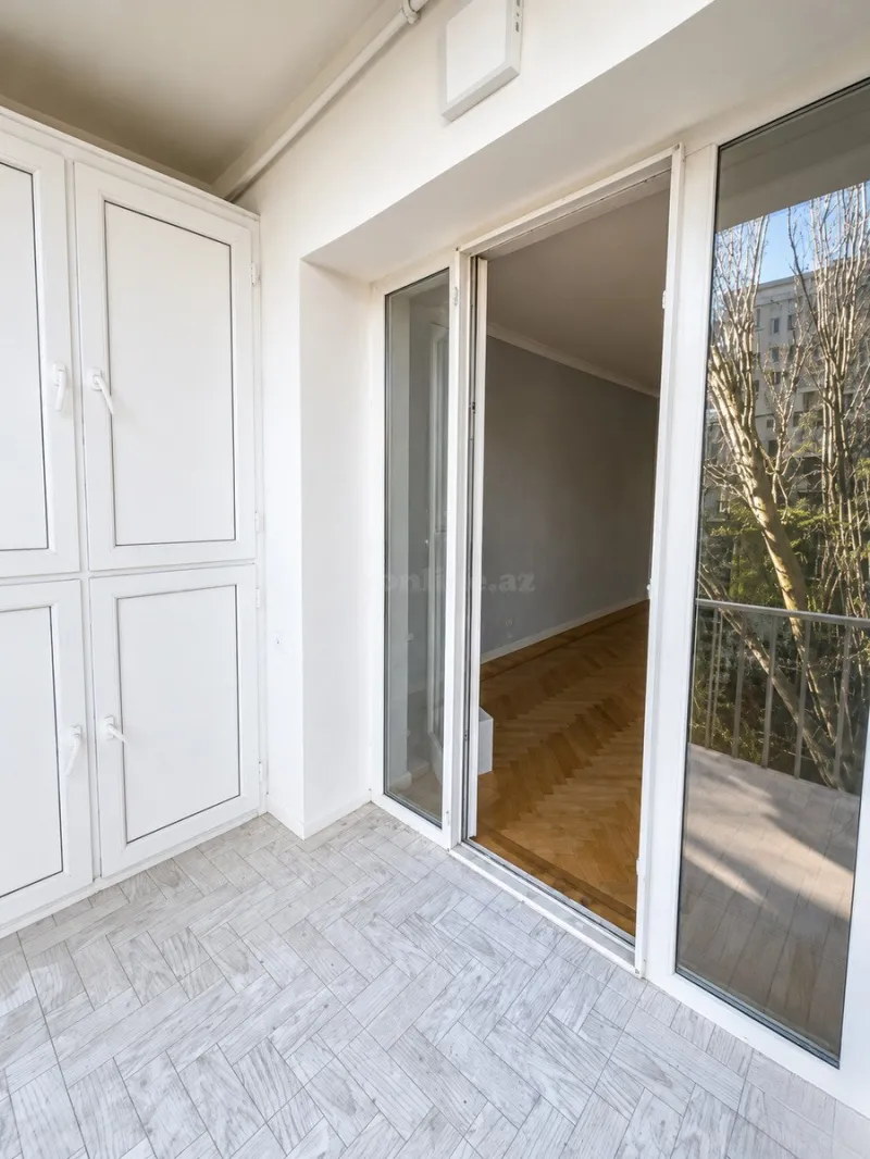Satılır 3 otaqlı Mənzil Köhnə tikili 80 m² Yasamal r. - şəkil 18