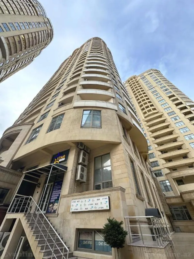 Satılır 3 otaqlı Mənzil Yeni tikili 137 m² Nizami m. - şəkil 17