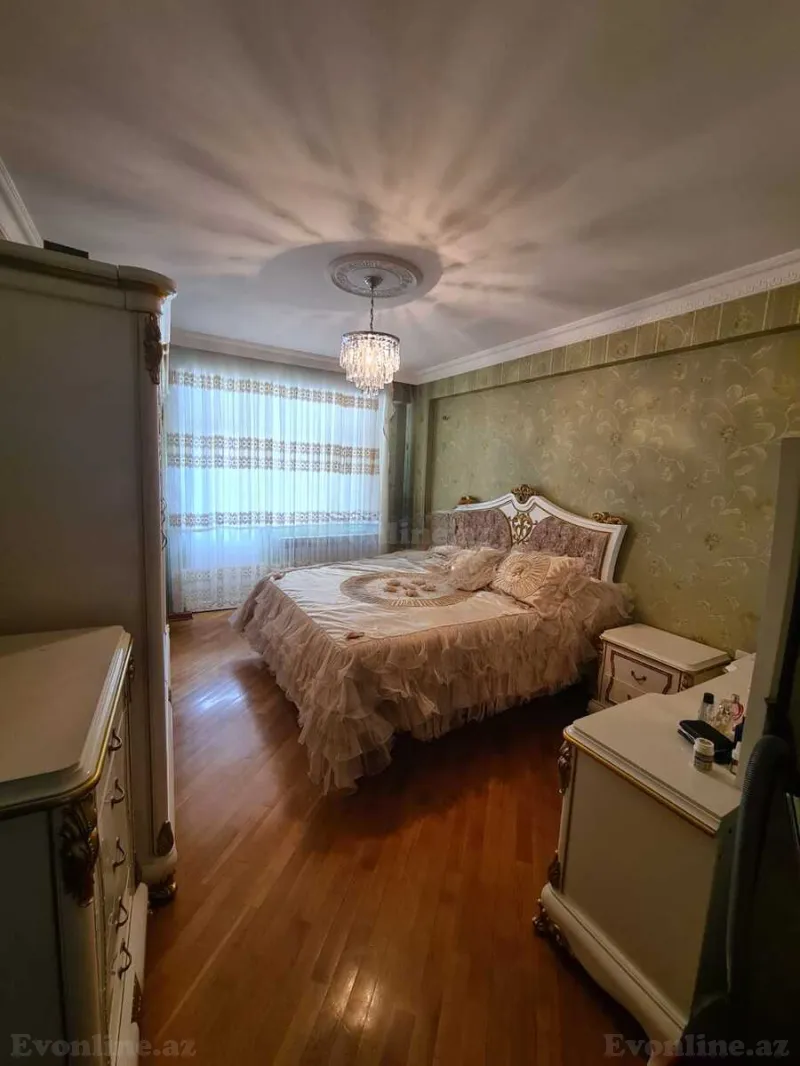 Kirayə verilir 2 otaqlı Mənzil Yeni tikili 93 m² Xırdalan