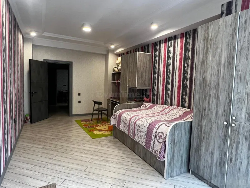 Satılır 4 otaqlı Mənzil Yeni tikili 202 m² Xətai r. - şəkil 4
