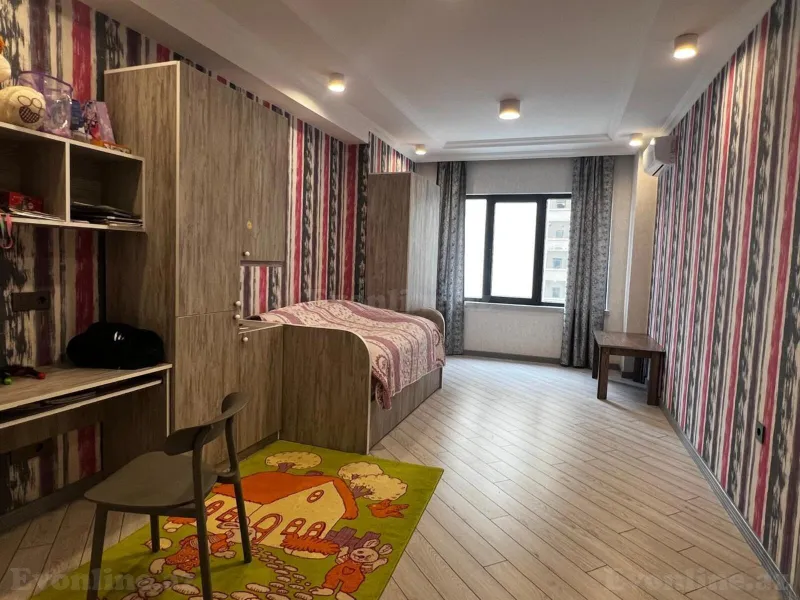 Satılır 4 otaqlı Mənzil Yeni tikili 202 m² Xətai r. - şəkil 5