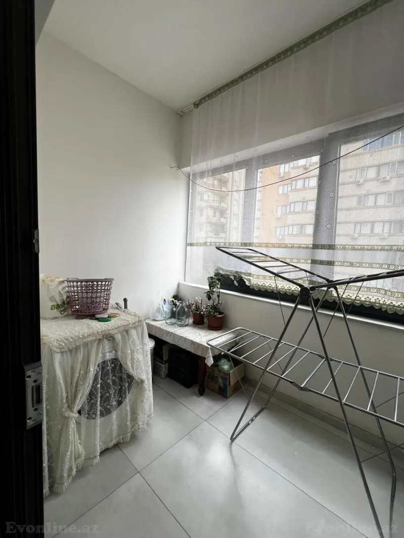 Satılır 4 otaqlı Mənzil Yeni tikili 202 m² Xətai r. - şəkil 13