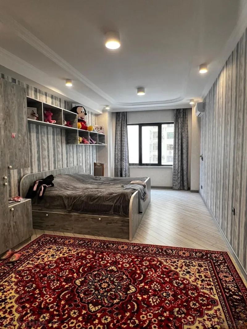 Satılır 4 otaqlı Mənzil Yeni tikili 202 m² Xətai r. - şəkil 19