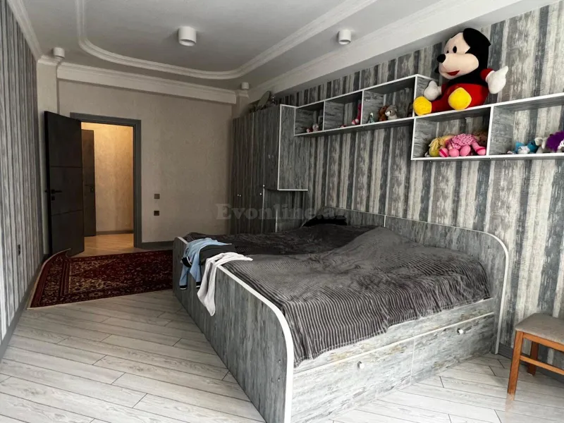 Satılır 4 otaqlı Mənzil Yeni tikili 202 m² Xətai r. - şəkil 22