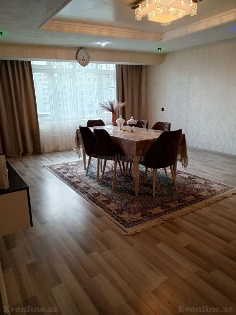 3 otaqlı Mənzil 110 m² Elmlər Akademiyası m. Satılır