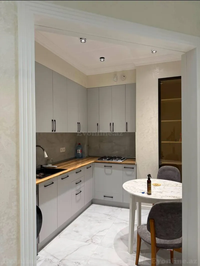 Kirayə verilir 2 otaqlı Mənzil Yeni tikili 70 m² Qara Qarayev m. - şəkil 5